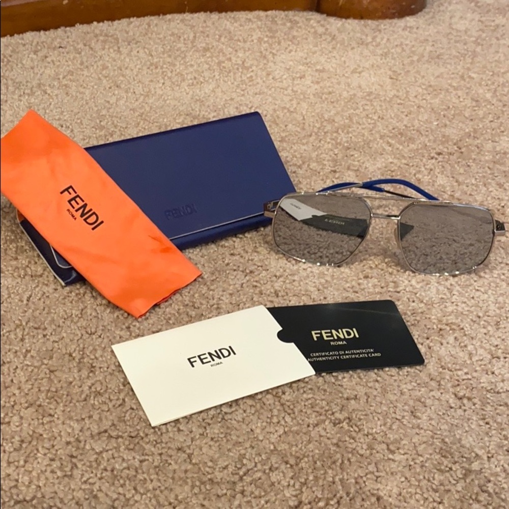 FENDI blue silver mirror aviator sunglasses m0007s
